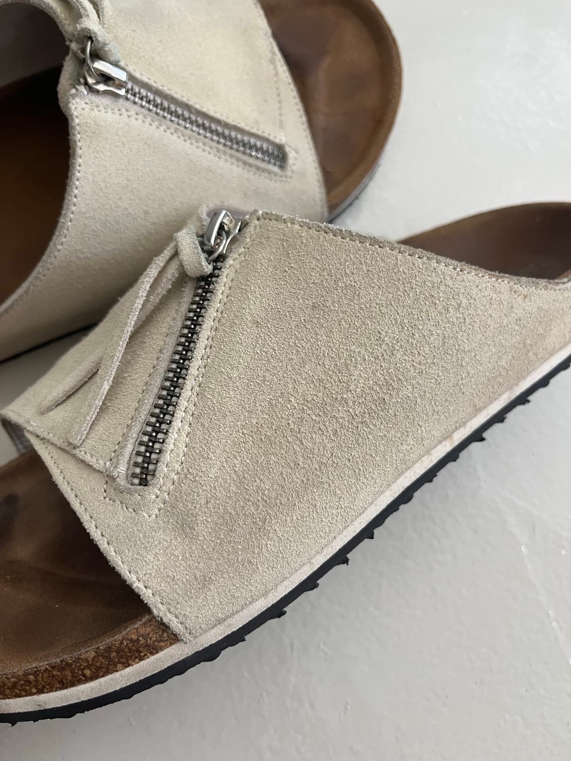 아워레가시 스웨이드 테슬 슬립온 슬리퍼 상품이미지7