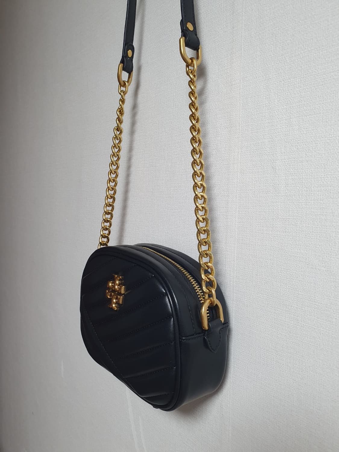 토리버치 카메라백 상품이미지3