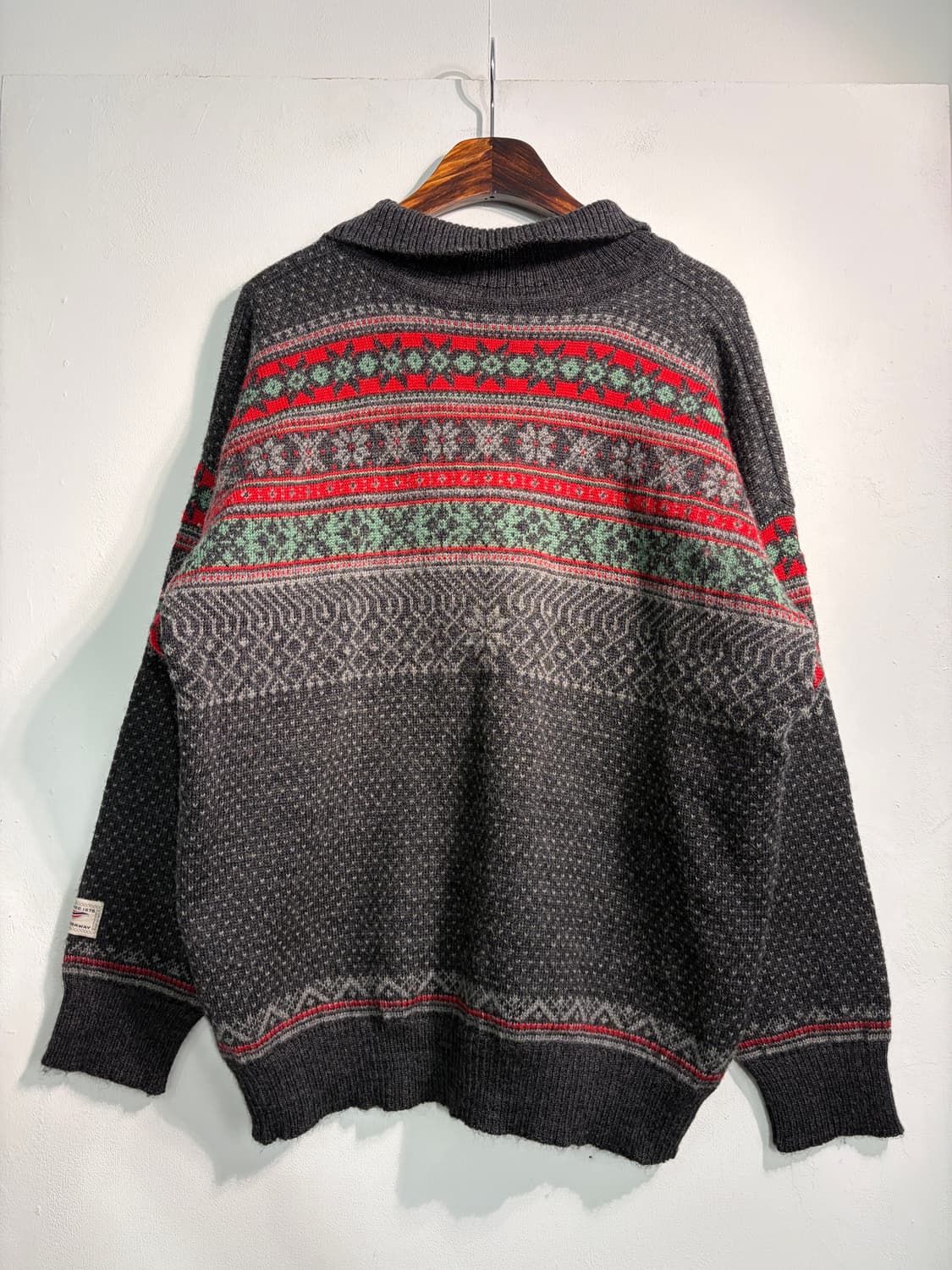 [L] Dale of norway 데일오브노르웨이 반집업 니트 울100% 상품이미지2