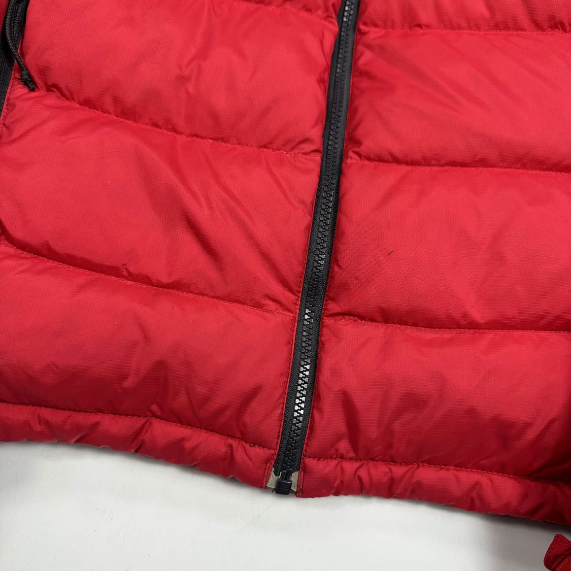 노스페이스 700 레드 푸퍼 패딩 점퍼 (S) 상품이미지4