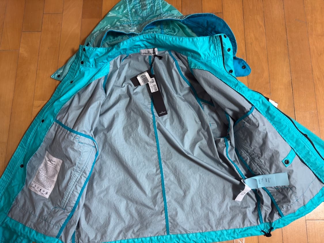 스톤아일랜드 멤브라나 3L TC 탈부착 후드 블루종 상품이미지4