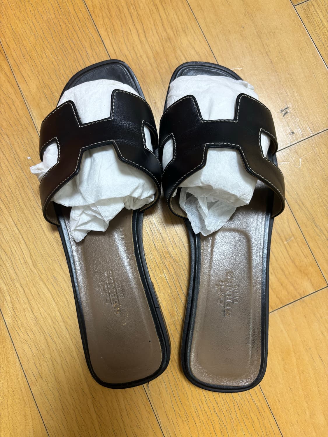 에르메스 오란 샌들 블랙 35.5 상품이미지2