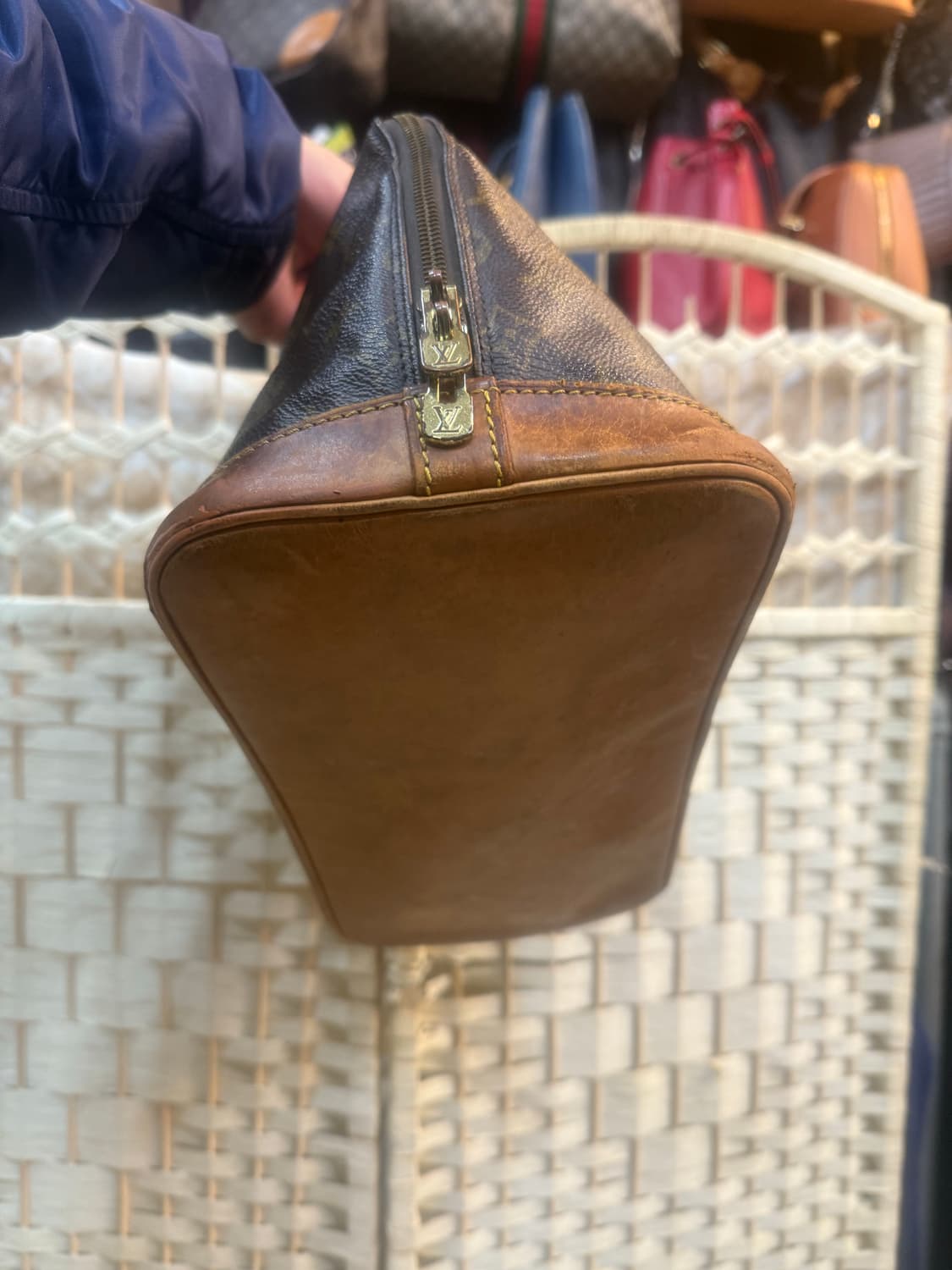 정품 루이비통 알마 PM 팝니다 상품이미지5