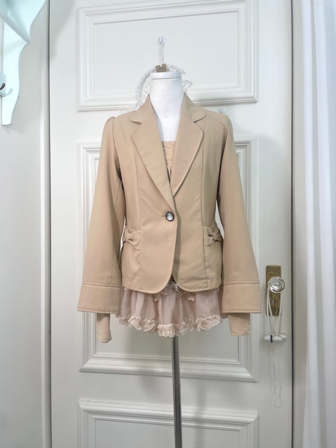 beige glitter v-neck pleats slim knit to 상품이미지8
