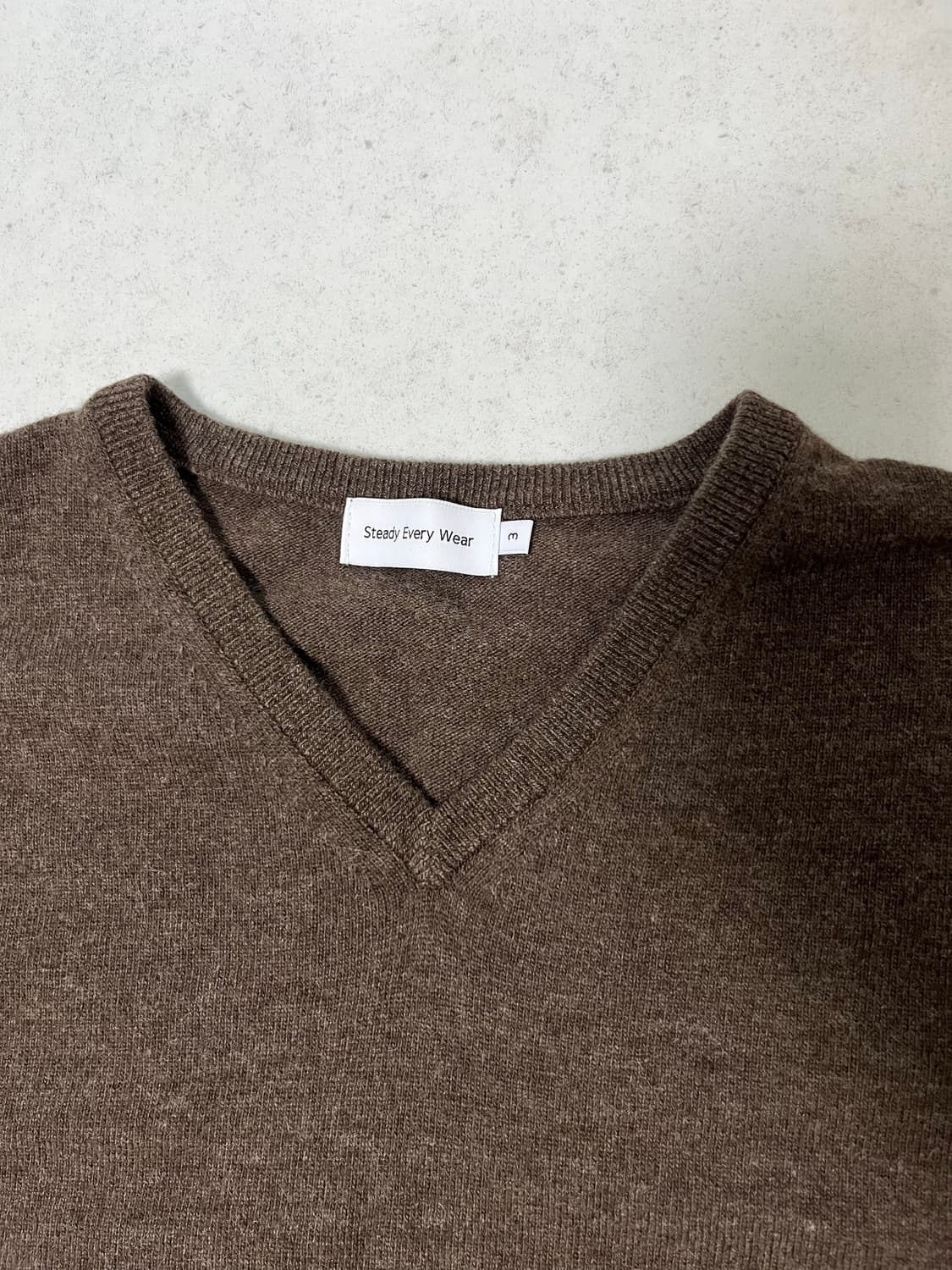 [3] 스테디에브리웨어 / 스탠다드 울 브이넥 니트 / 브라운 상품이미지5