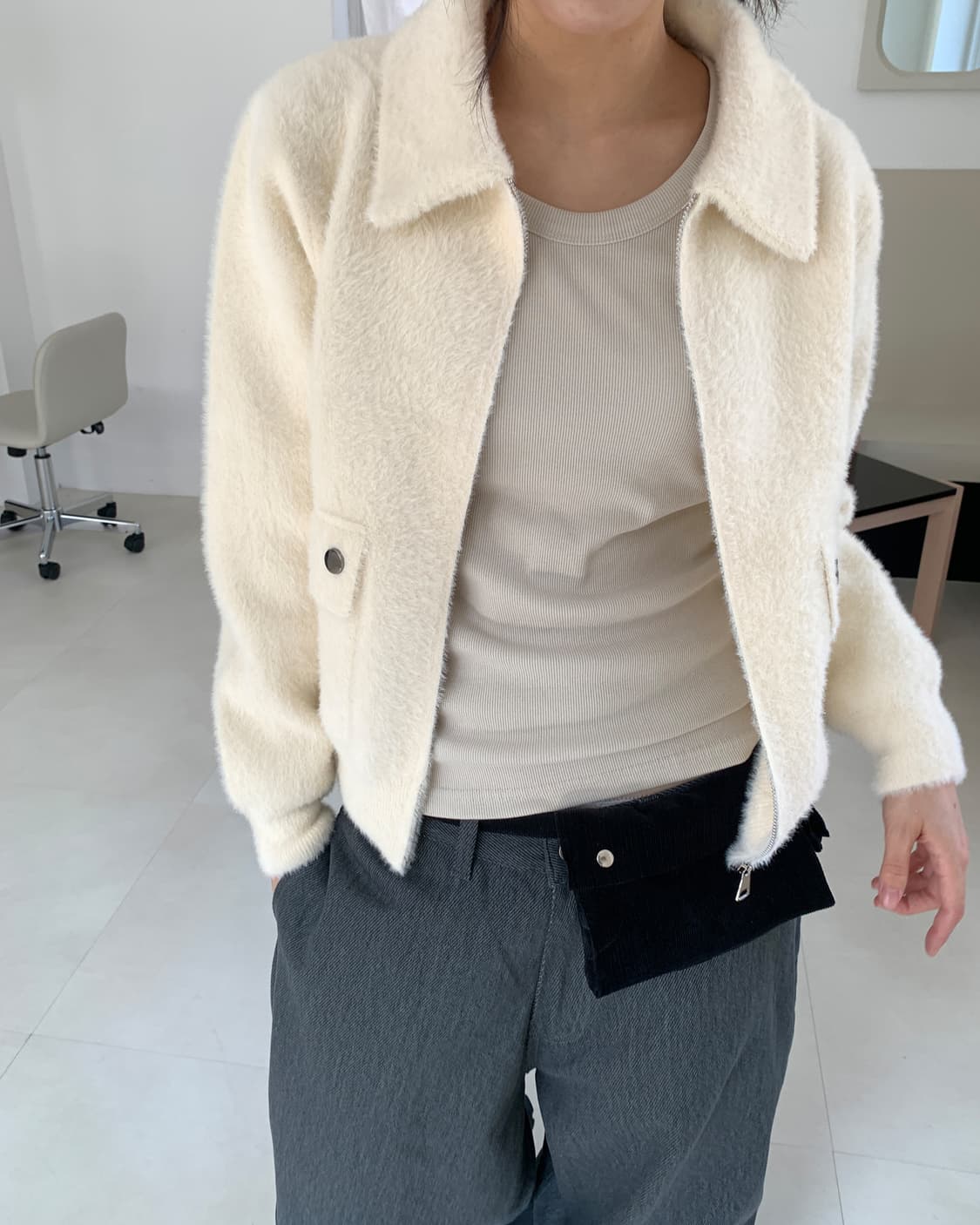 릿킴 퍼집업 새상품

 상품이미지3