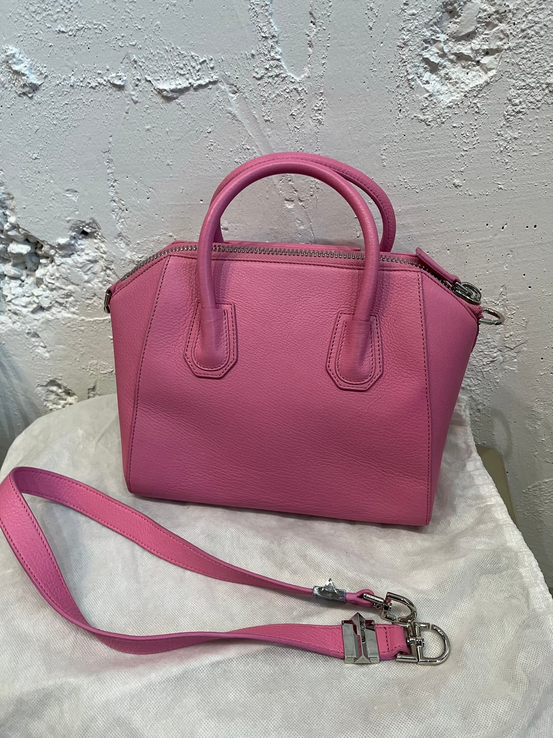 GIVENCHY 지방시 안티고나백 가방 상품이미지4