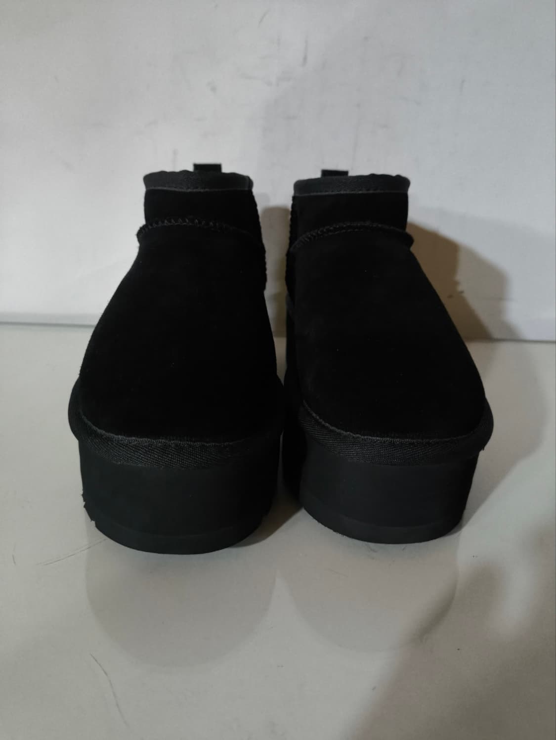 210mm 어그 클래식 울트라미니 플랫폼 부츠 상품이미지3