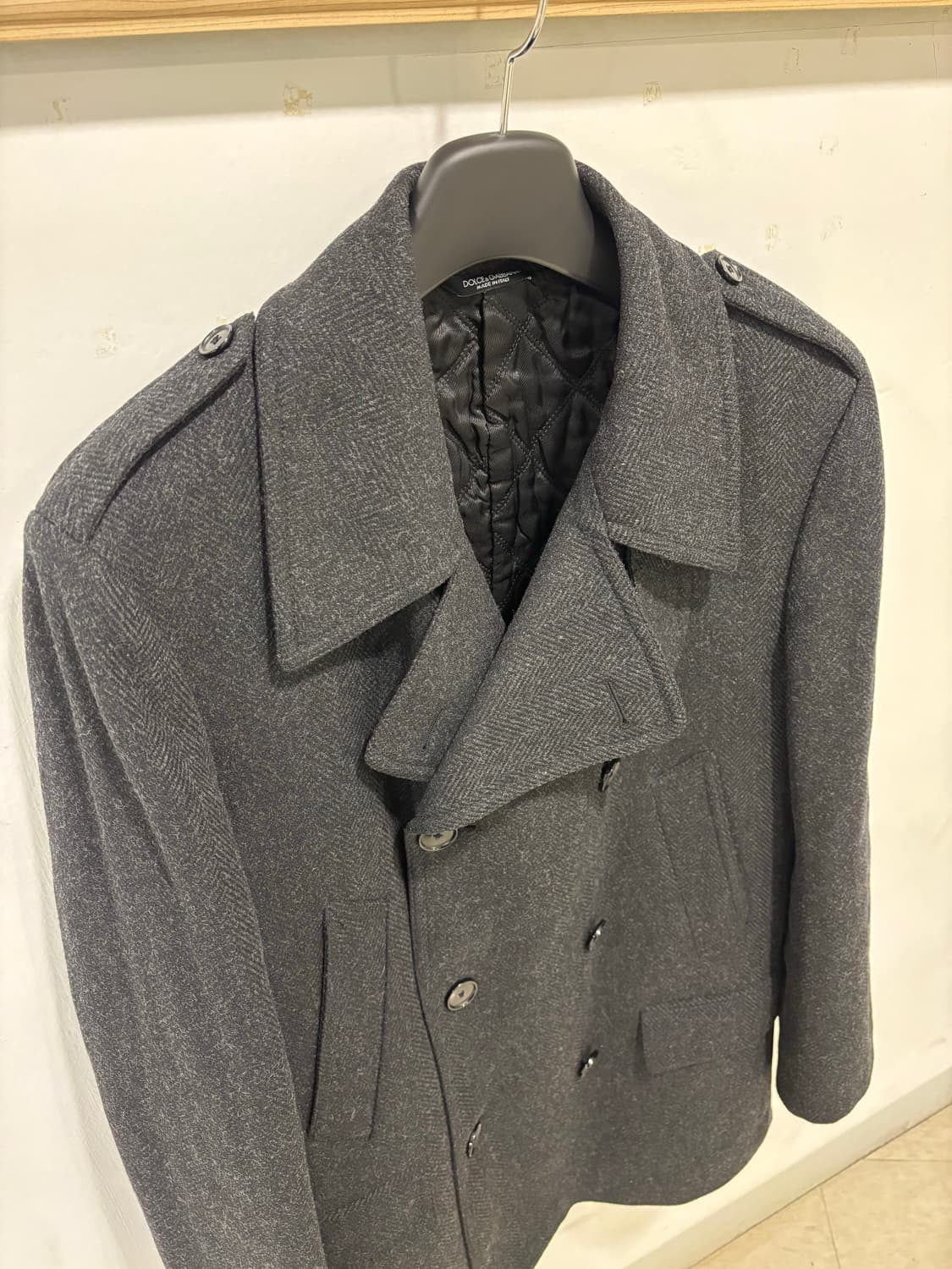 돌체앤가바나 신형 라인 남성 코트 상품이미지2