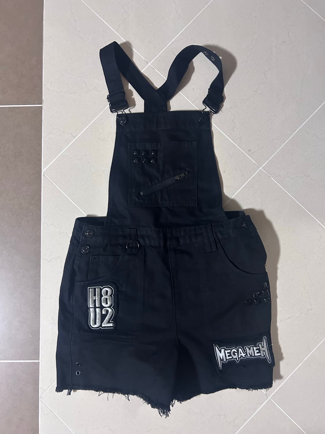 Killstar 고스 펑크 블랙 데님 멜빵 반바지 상품이미지1