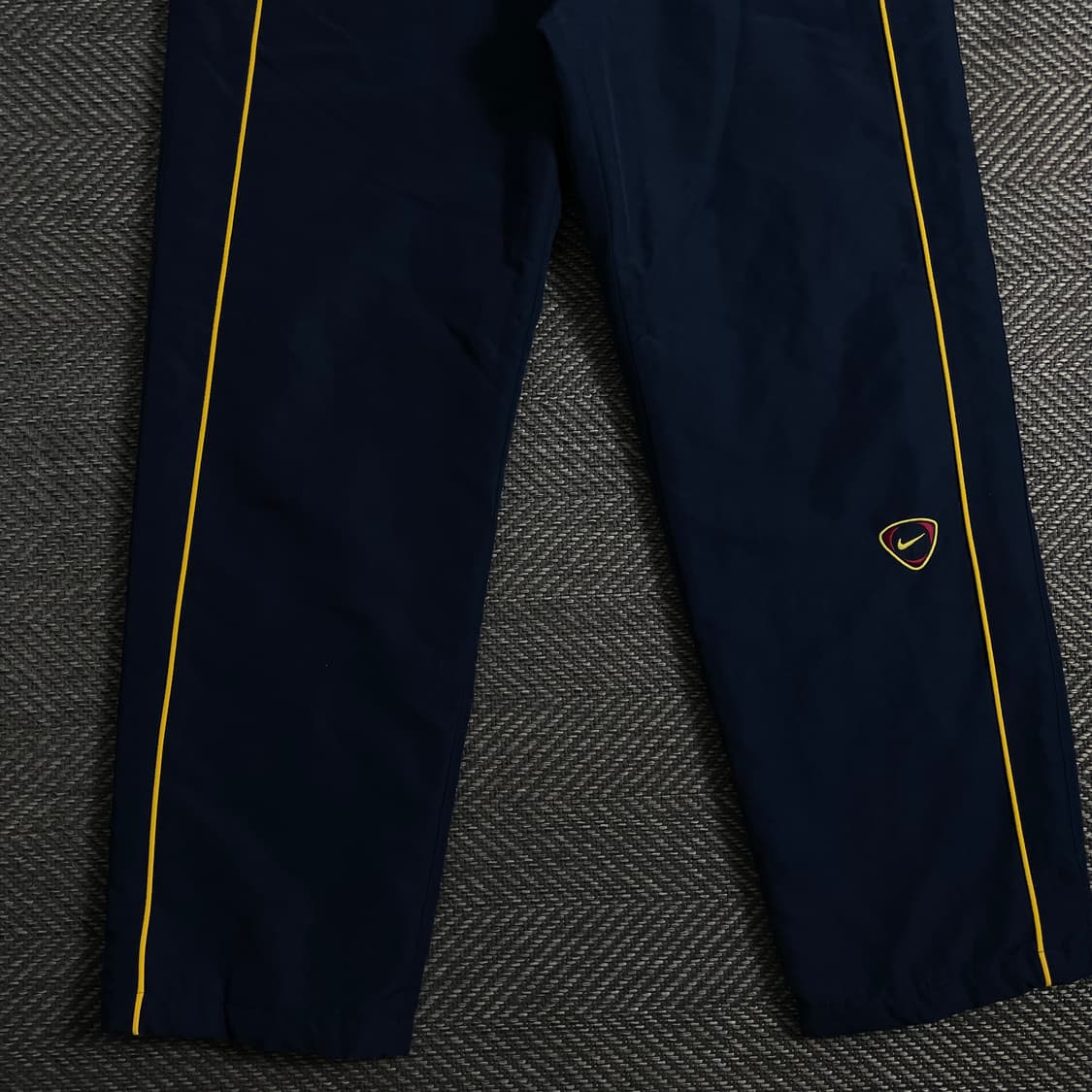 00s 나이키 올드스쿨 와이드핏 우븐 누빔 트랙팬츠 o 3799 상품이미지2