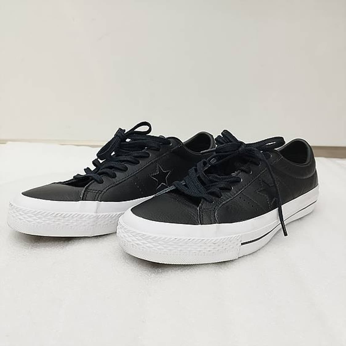 상태 아주좋은 컨버스 레더 로우 블랙 250mm 상품이미지8