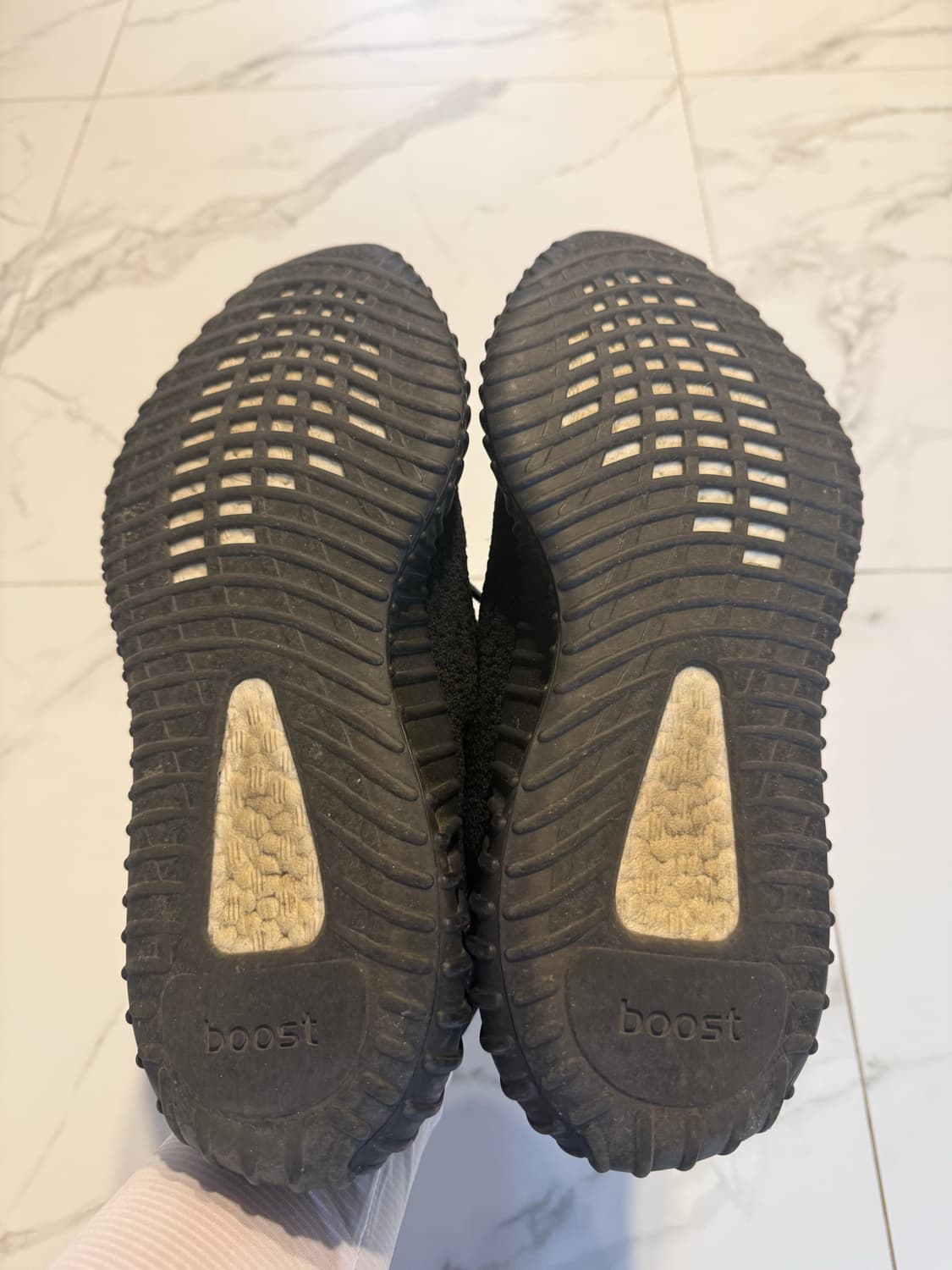 이지부스트350v2브레드 상품이미지3