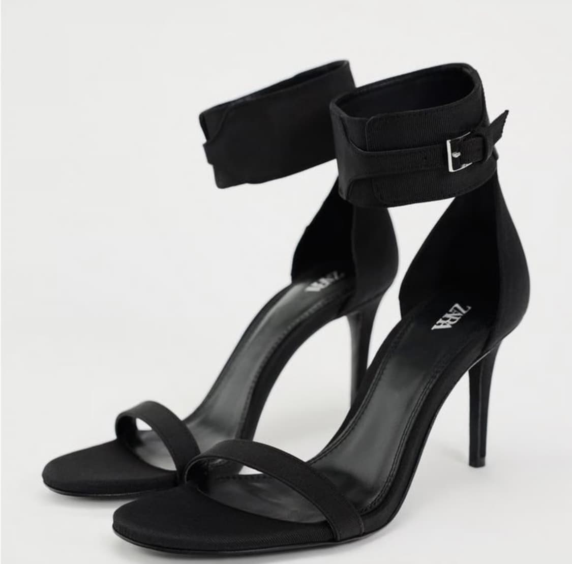 자라 블랙 스트랩 힐 240 상품이미지1