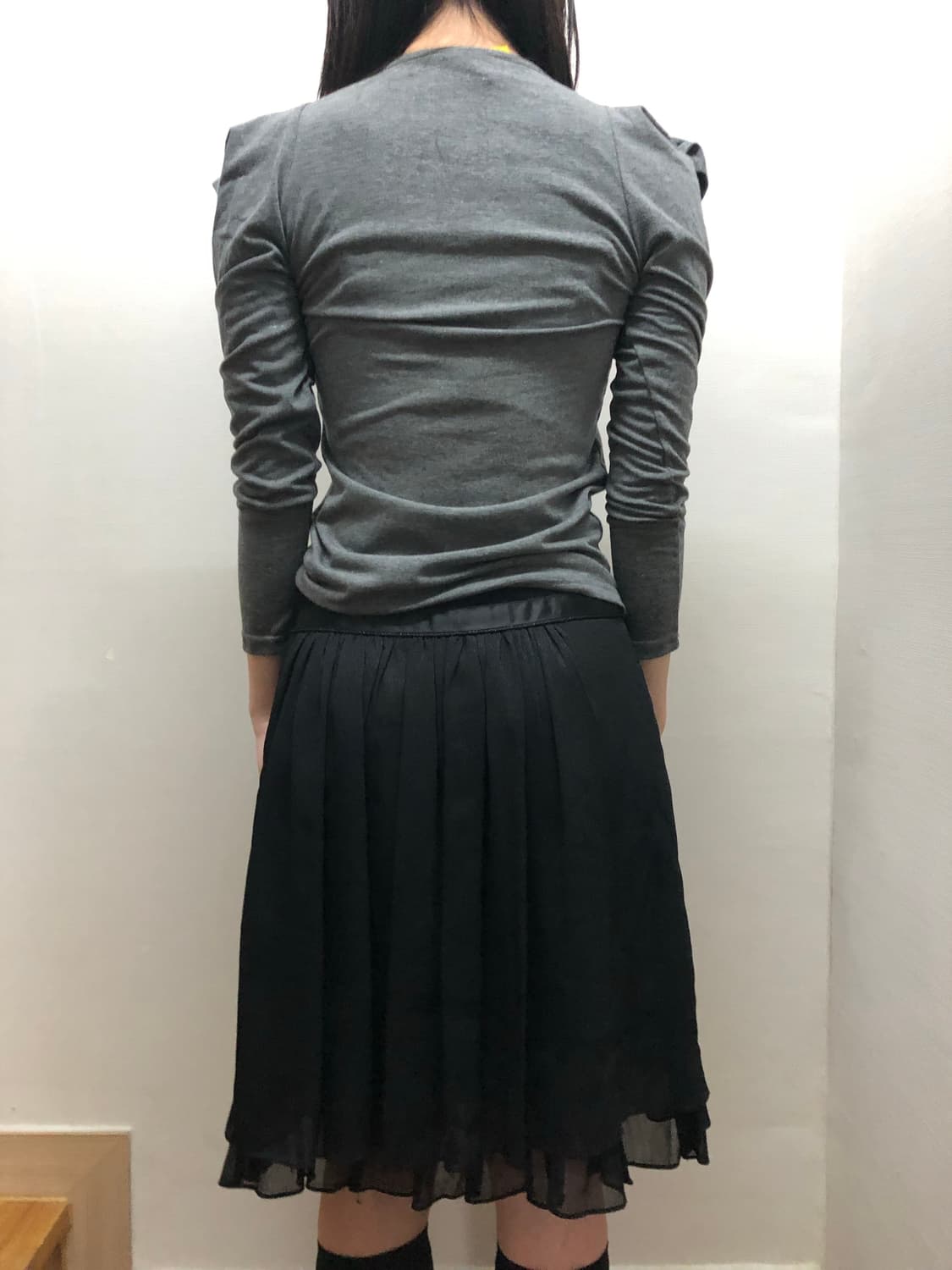 빈티지 그레이 플라워 셔링 탑 상품이미지7