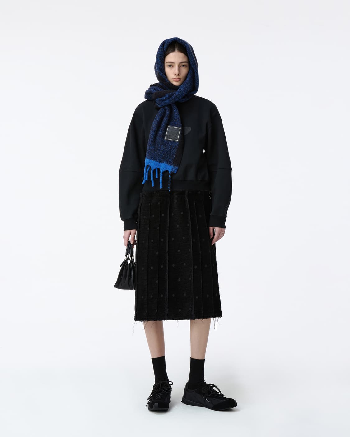 아더에러 이온 머플러 새상품 상품이미지3