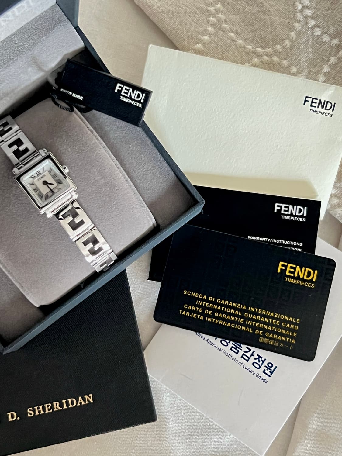 펜디 뉴 콰드로 여성 시계 / 정품감정. 케어 상품이미지9