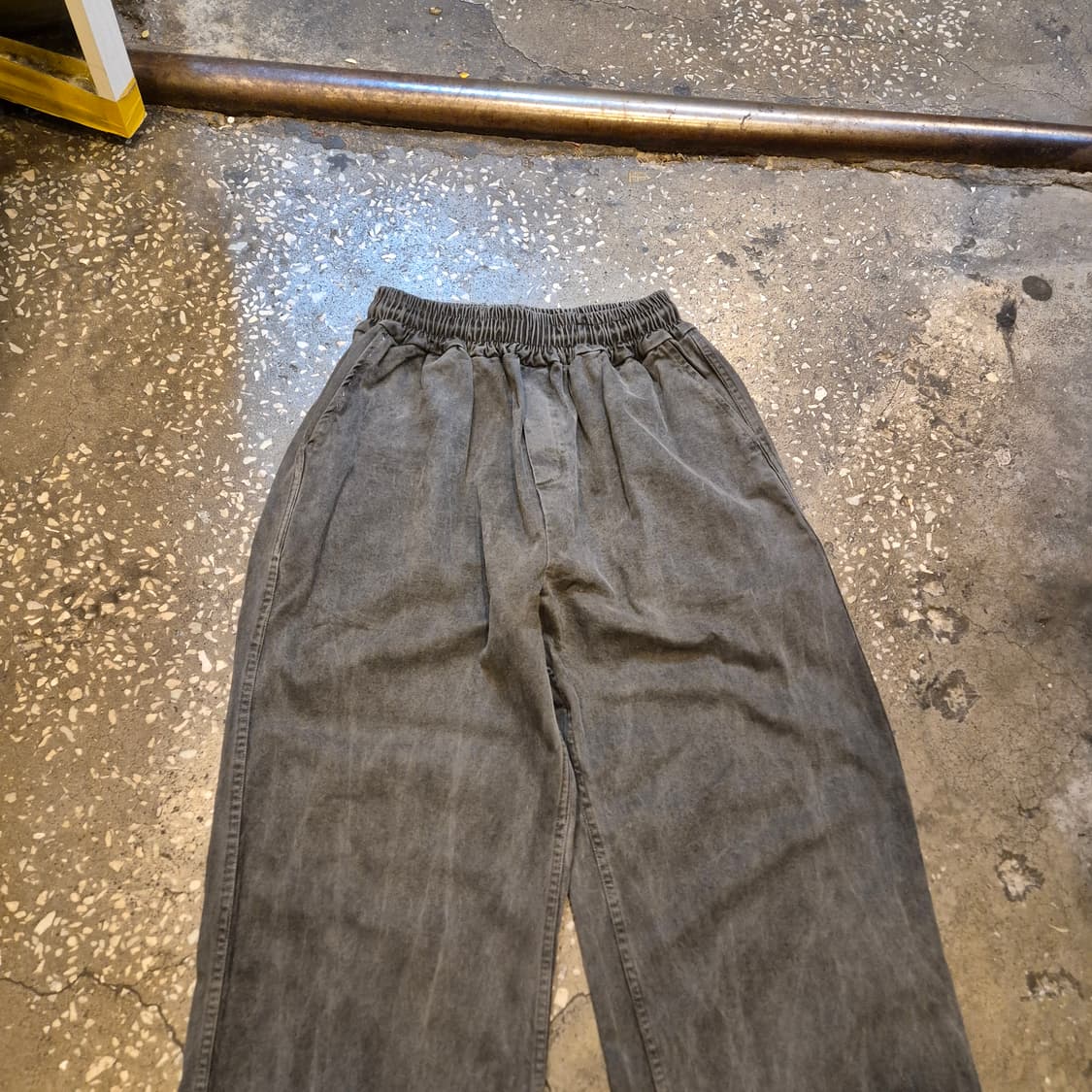 30인치 피그먼트워싱 면 새미와이드핏 밴딩팬츠 상품이미지4