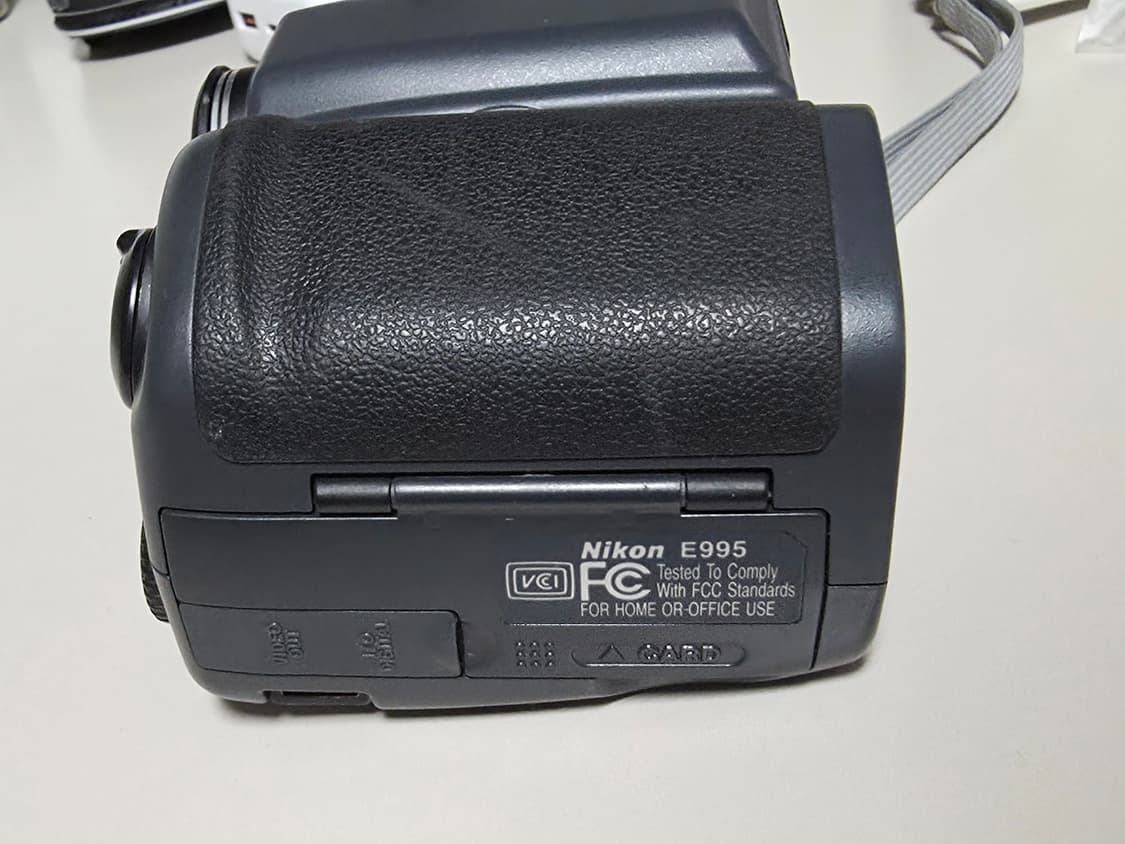 니콘 쿨픽스 995 빈티지 디지털카메라 상품이미지3