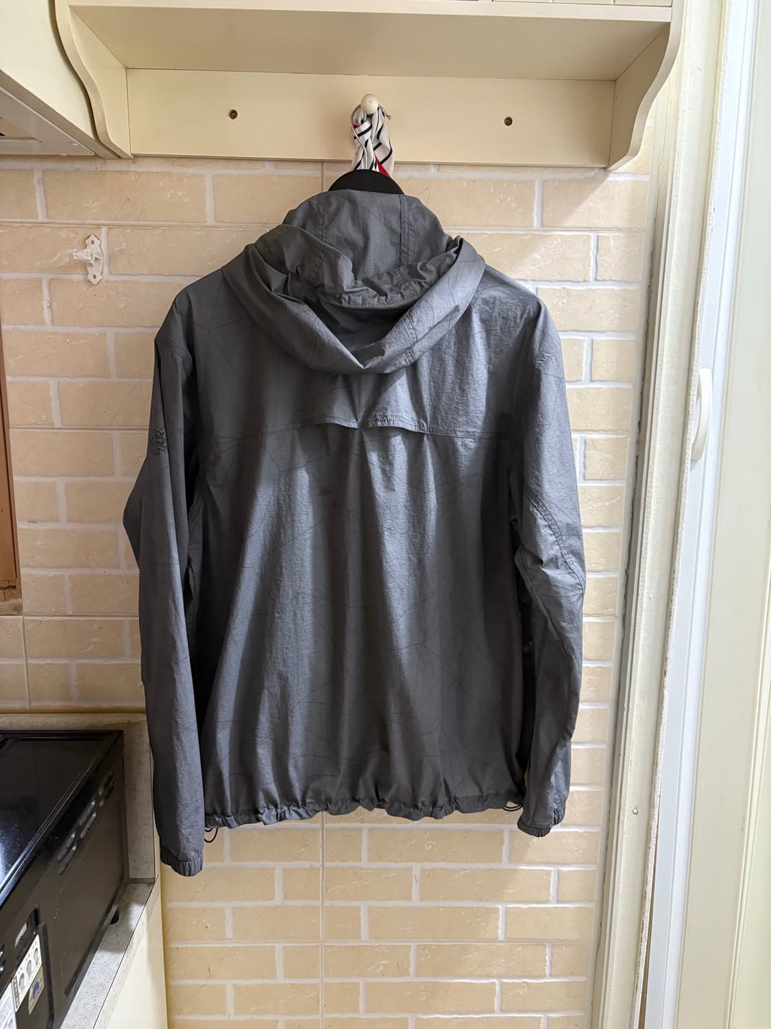 코오롱 스포츠 빛반사 바람막이 차콜 그레이 100사이즈 상품이미지6