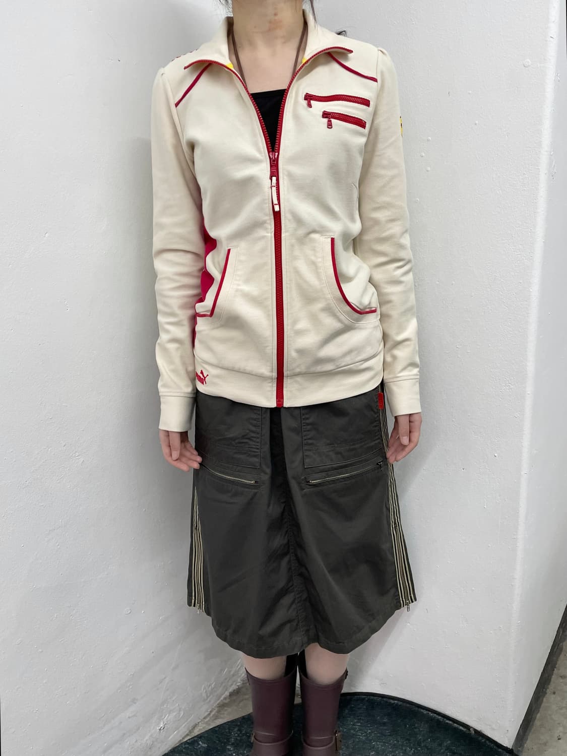 스포티 카키 지퍼 디테일 스커트 상품이미지2