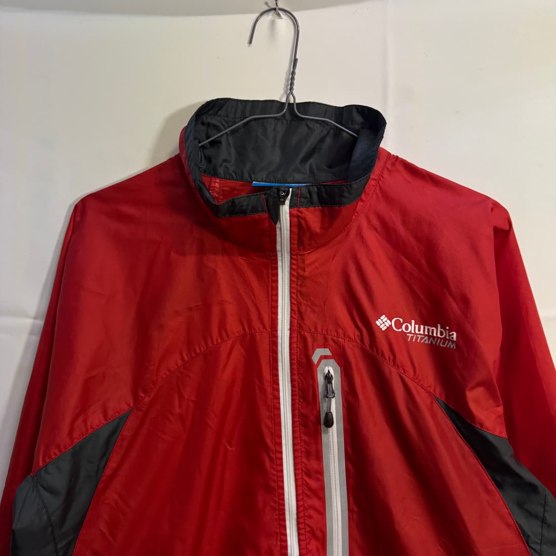 컬럼비아 티타늄 옴니쉴드 바람막이 자켓 상품이미지2