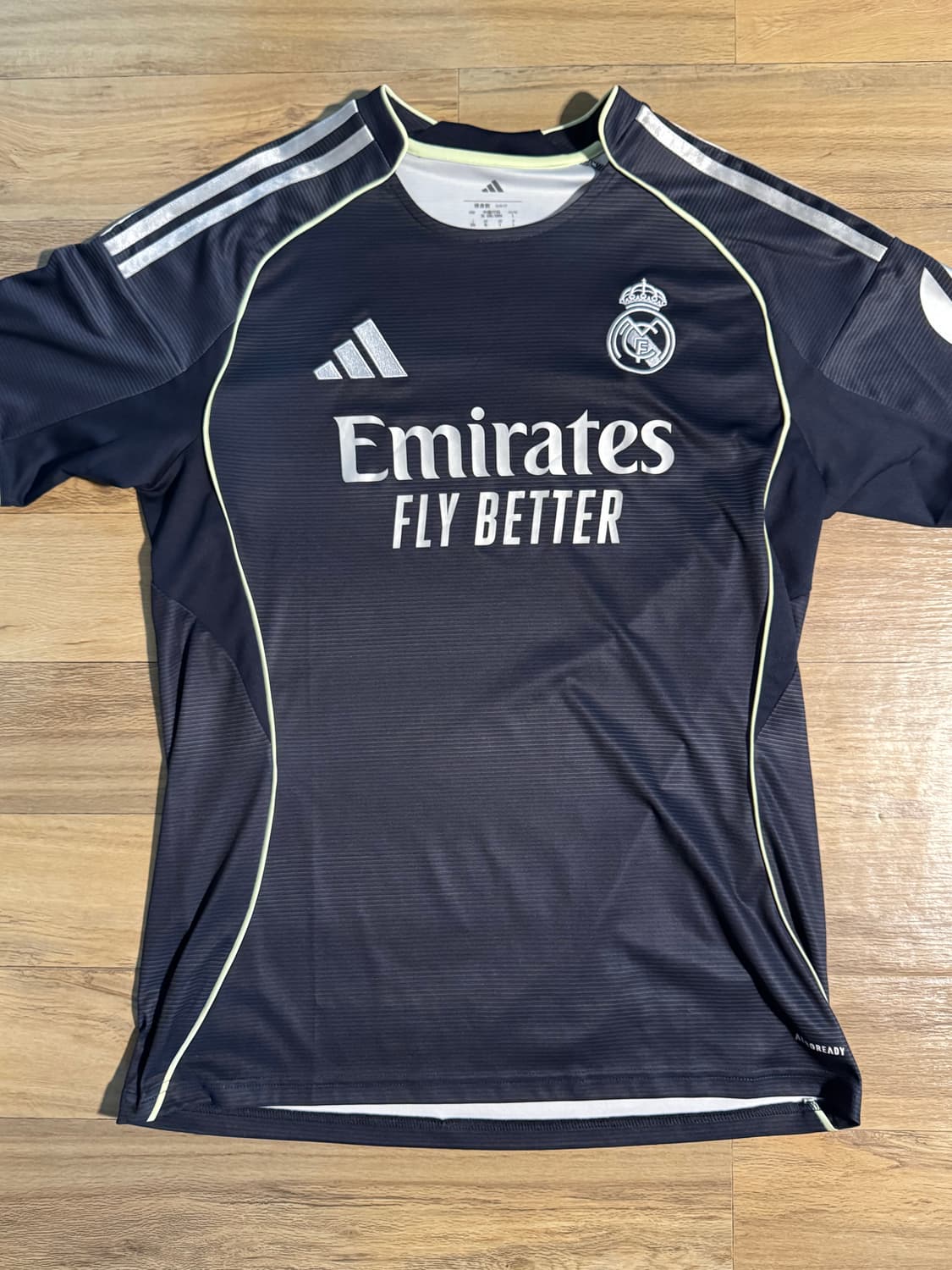 레알마드리드 어웨이 25/26 상품이미지1