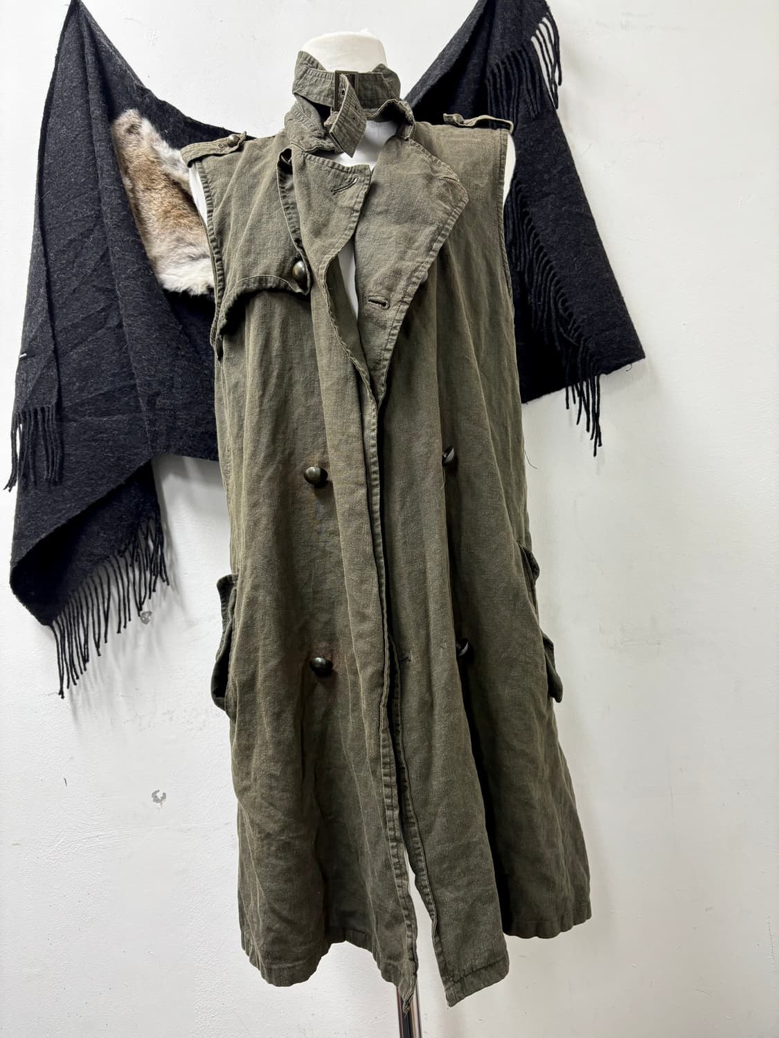 “Vintage” Grunge Mood Neckbuckle Long sh 상품이미지5