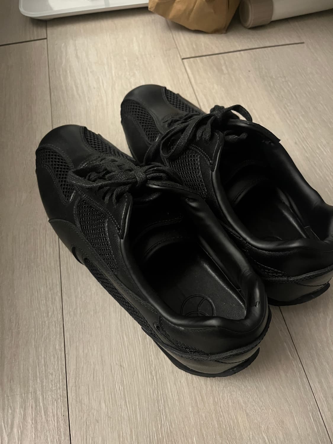 야세 스파이더 레더 스니커즈 250 상품이미지2