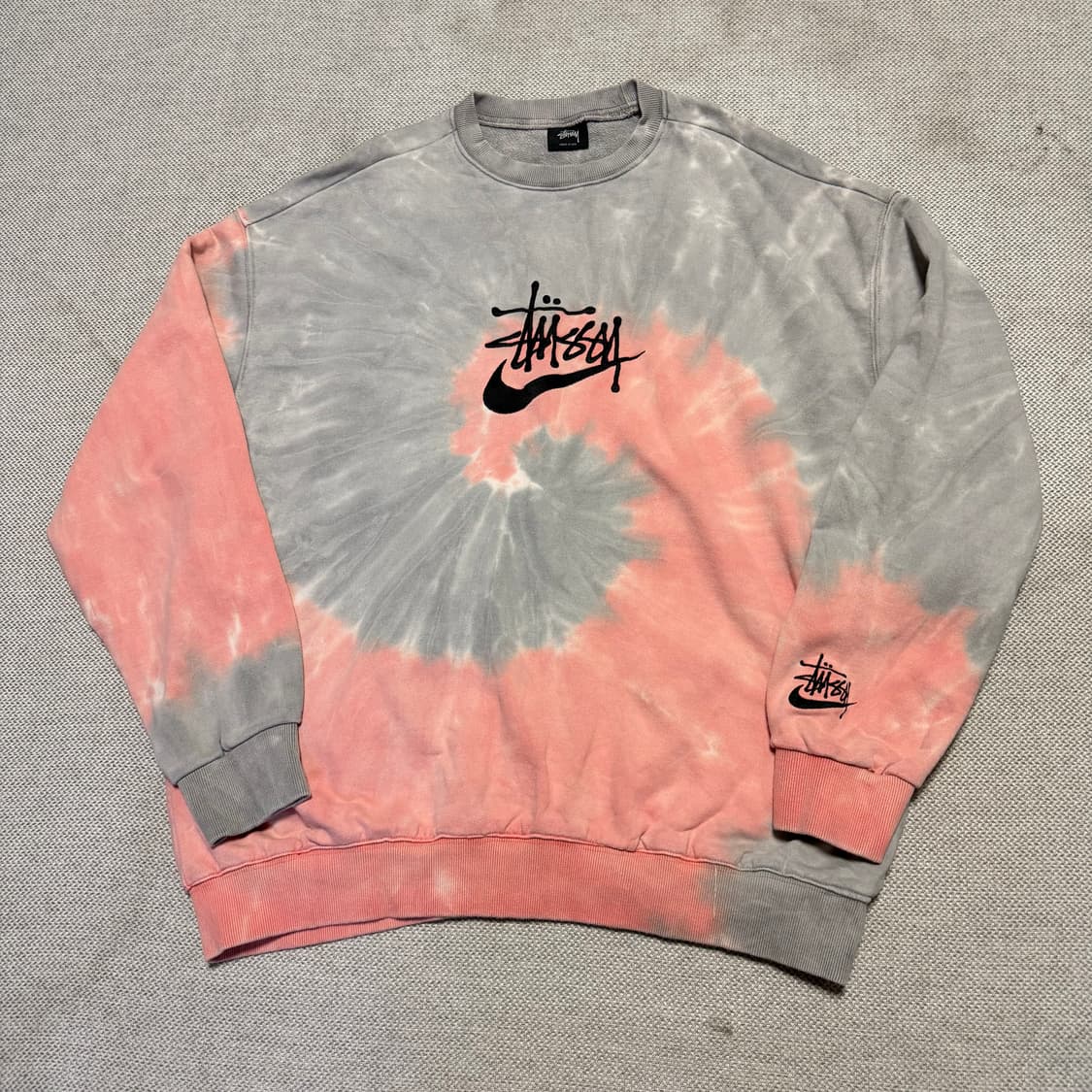 스투시 나이키 타이다이 맨투맨 상품이미지1