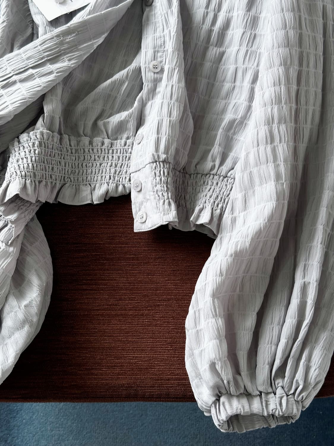 Sheer fabric design shirred blouse shirt 상품이미지3