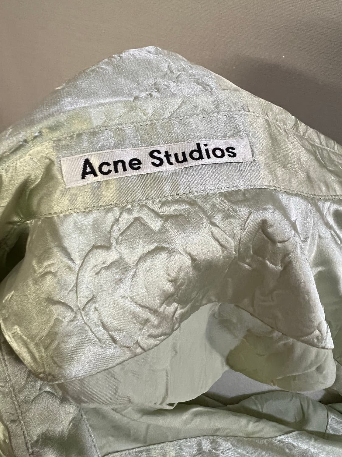 Acne 아크네 에메랄드 새틴 셔츠 상품이미지6