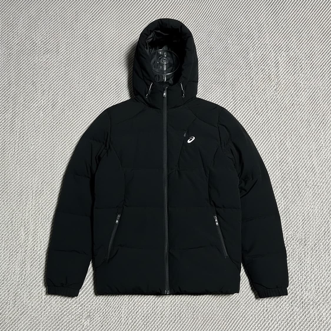 [M] asics 아식스 다운 패딩 점퍼 상품이미지1