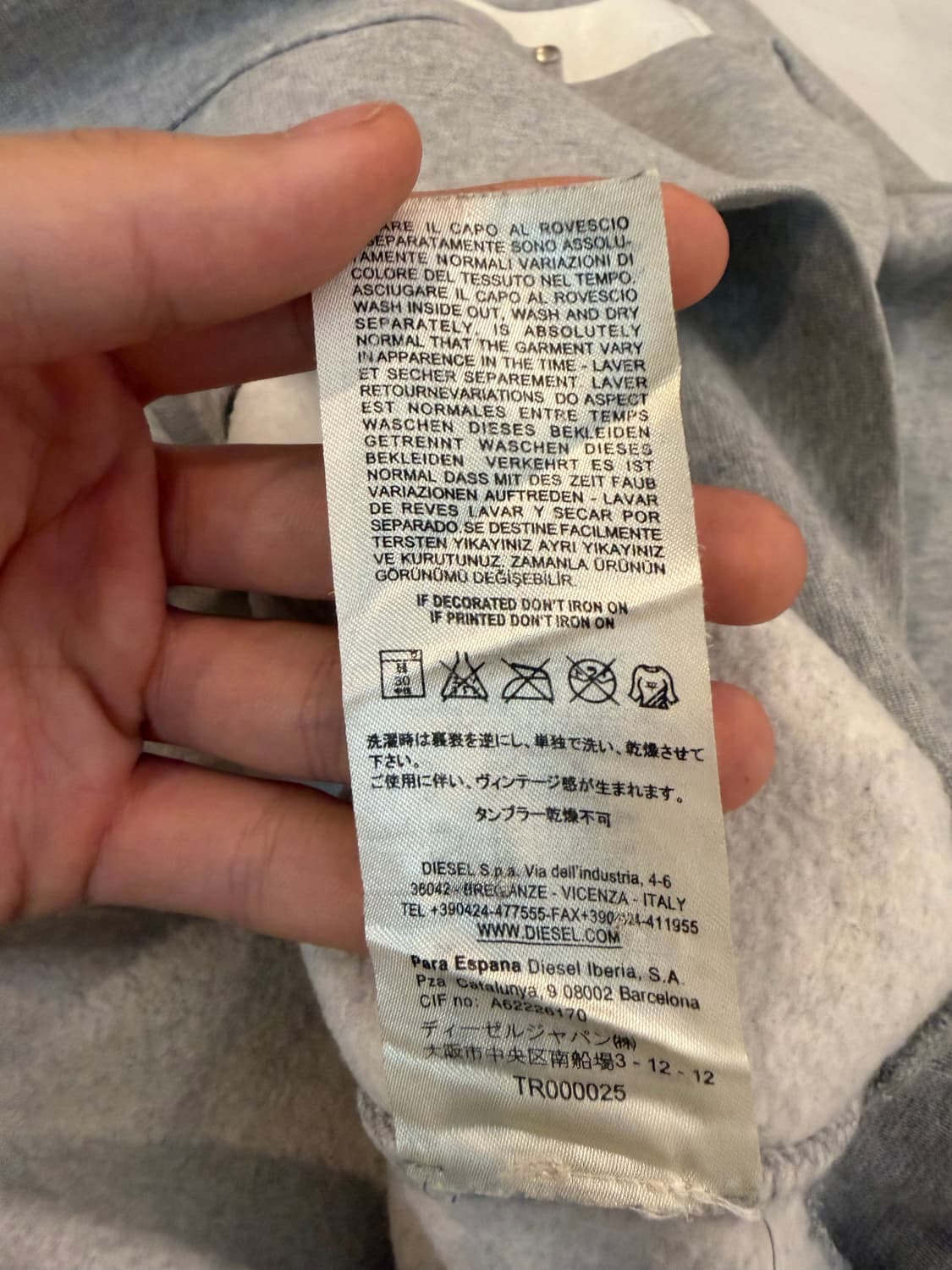 디젤 블랙 골드 포켓 포인트 맨투맨 스웨트셔츠 그레이 상품이미지7