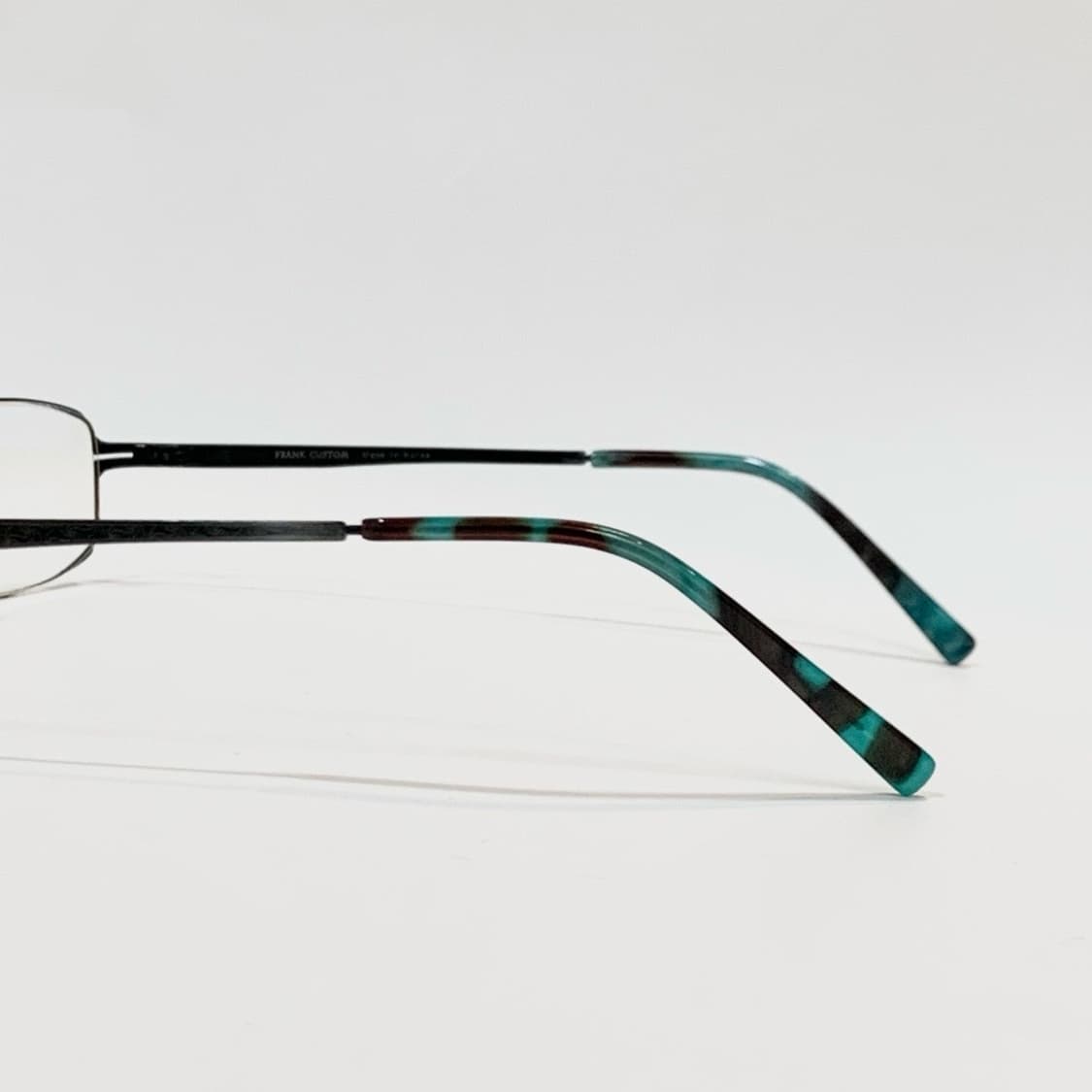 [픽키-672] 초경량 실버 사각 반무테 안경 메탈 프레임 마블팁 상품이미지5