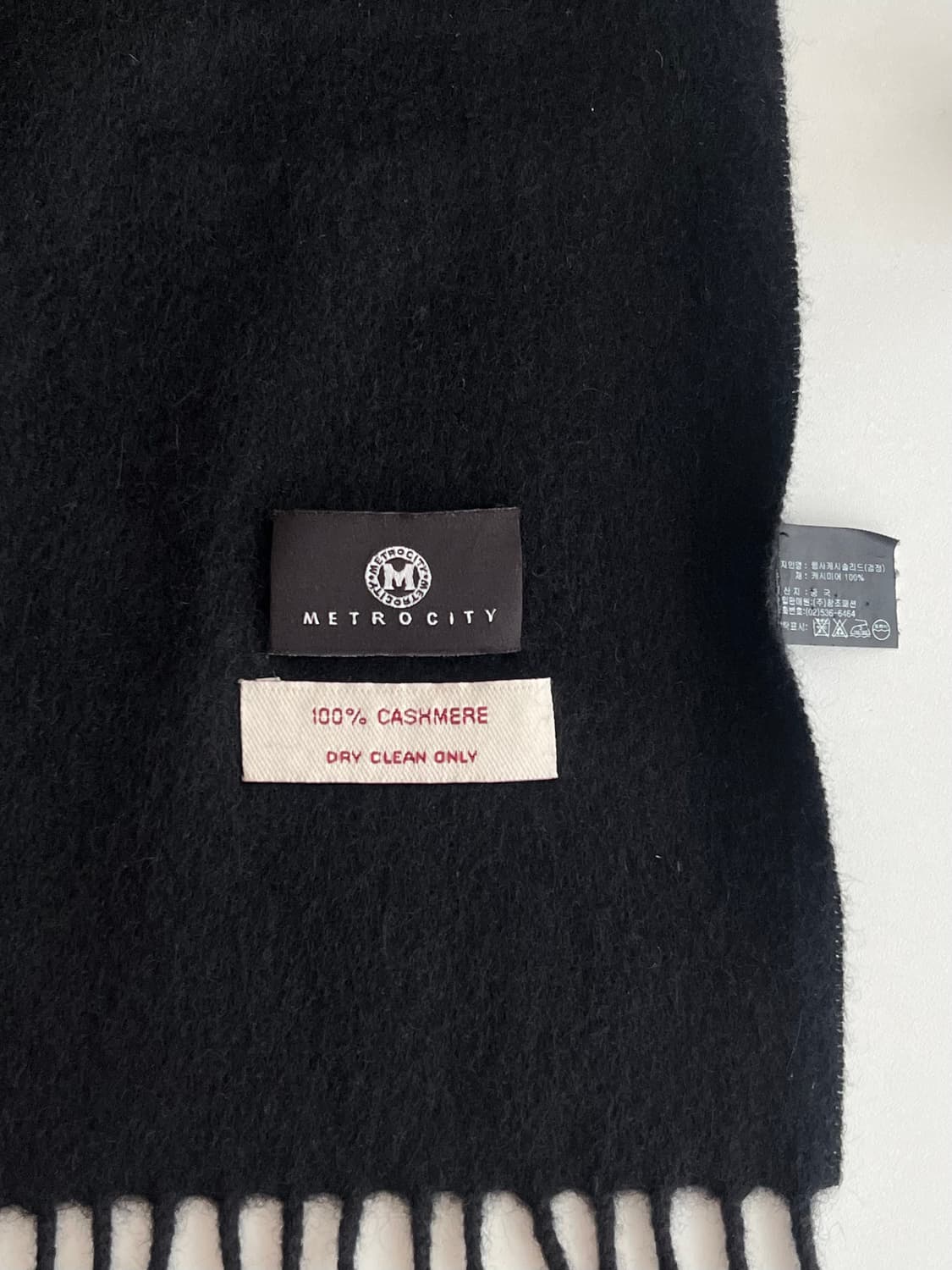 메트로시티 캐시미어 100 머플러 블랙 상품이미지3