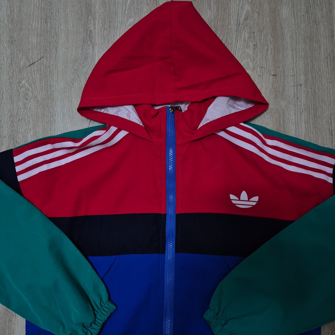 아디다스 올드스쿨 유로파 파이어버드 바람막이 자켓 (160) 상품이미지2