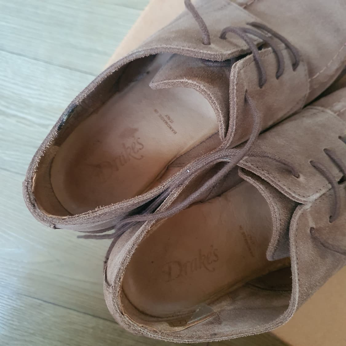 드레익스(Drake's)의 스웨이드 목토 더비 슈즈입니다 상품이미지2