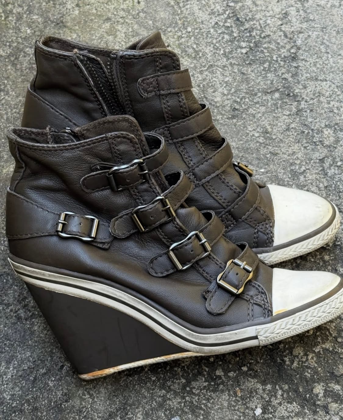 Ash Gray Buckle wedge heel 상품이미지2