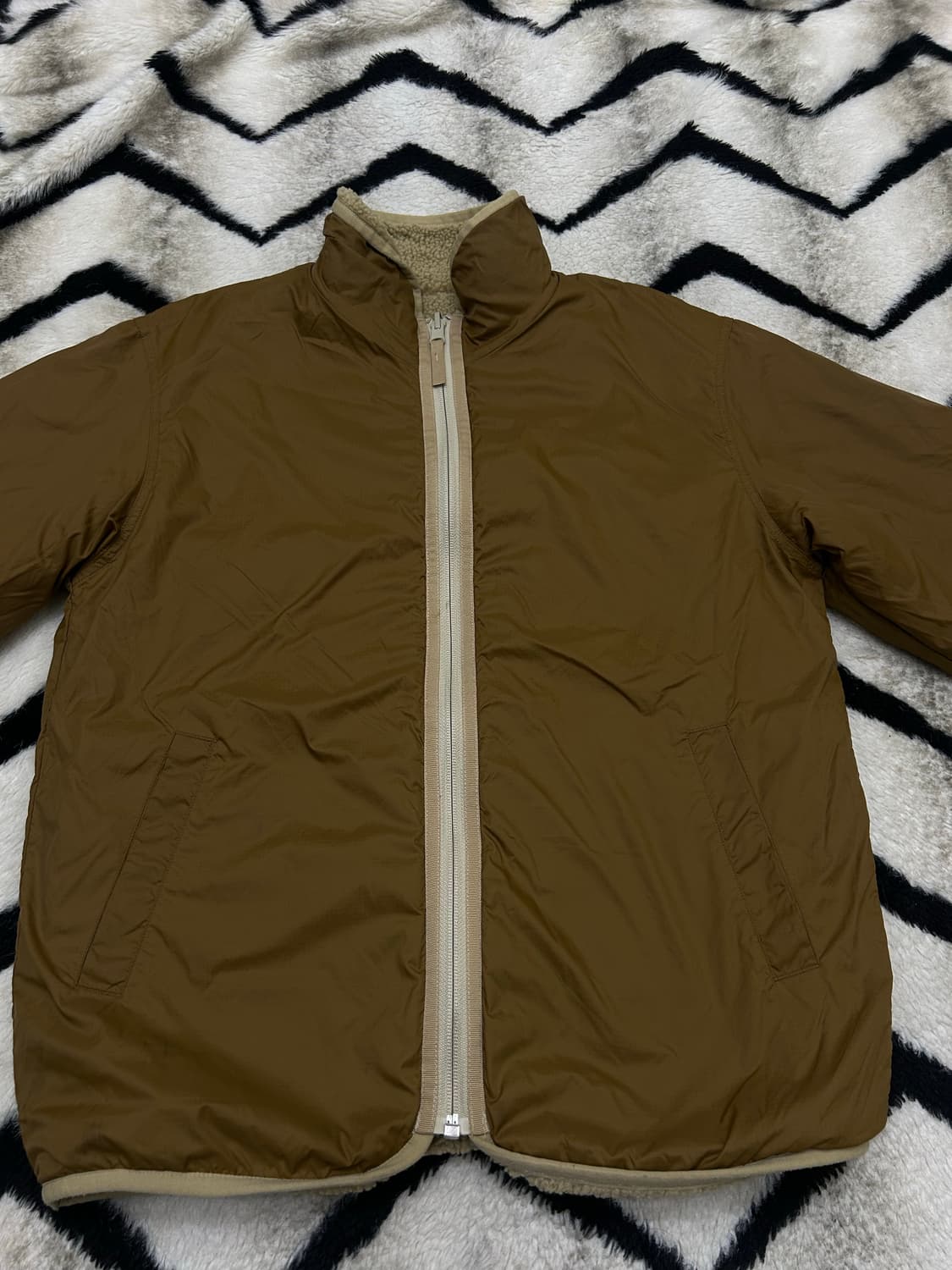 [M]유니클로 양면 쉐르파 패딩자켓/브라운베이지 상품이미지2