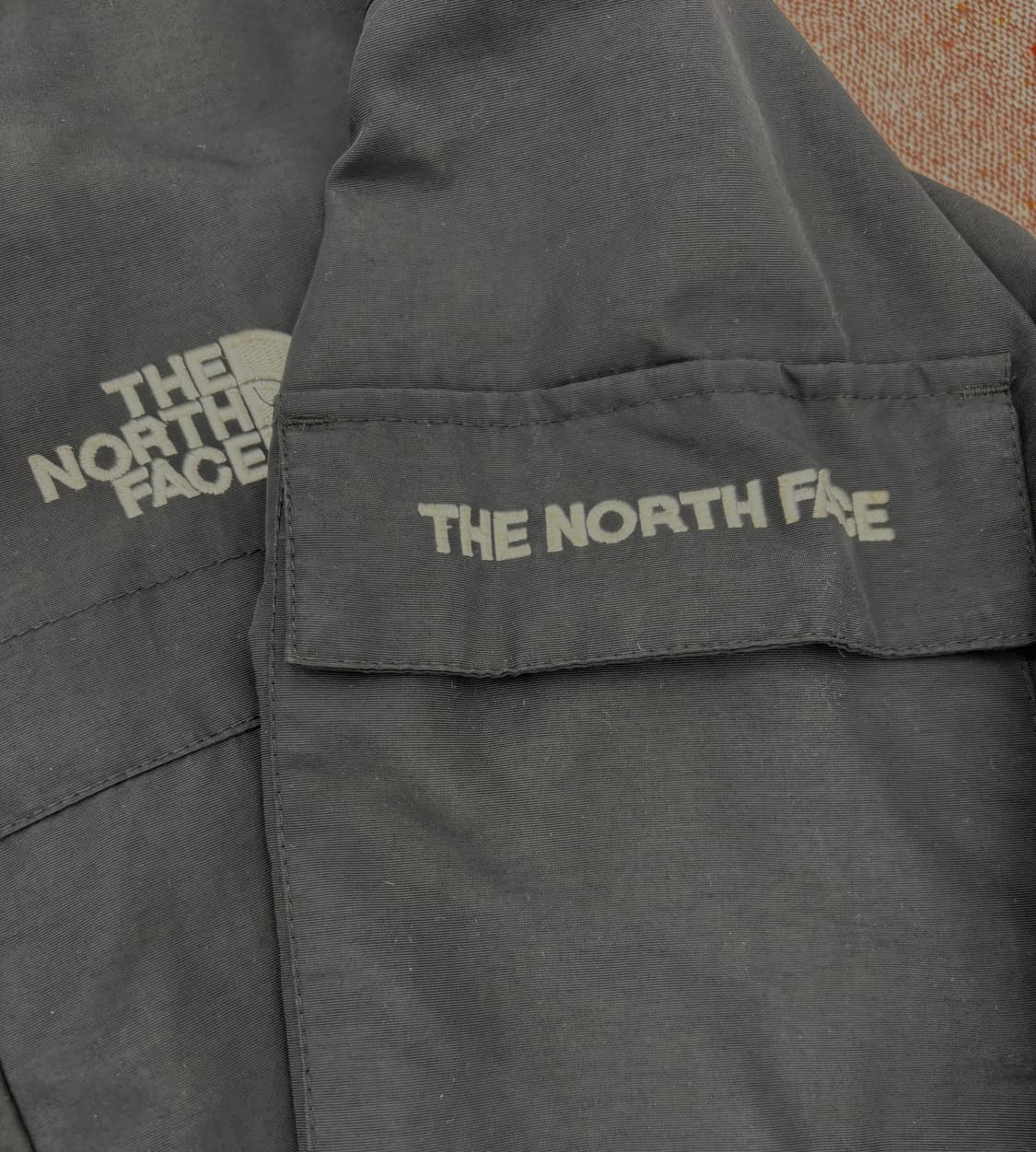 THE NORTH FACE 노스페이스 바람막이 후드 자켓 (남성 100) 상품이미지2