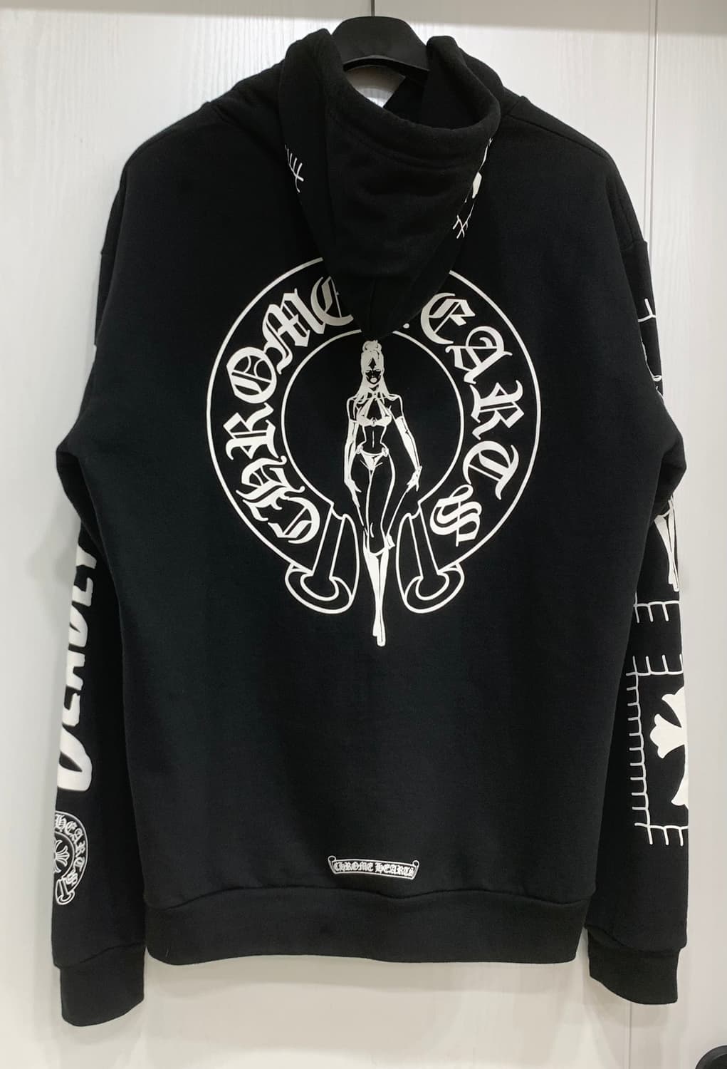 [M]크롬하츠 데들리돌 후드티셔츠 블랙 상품이미지3