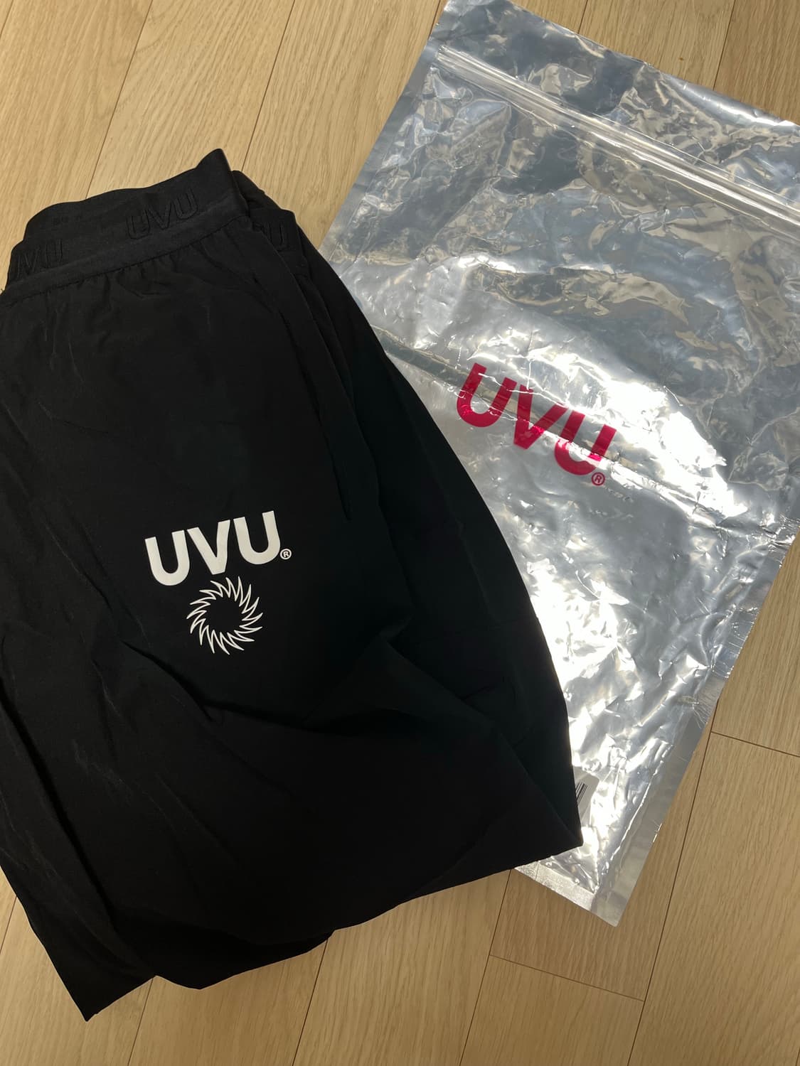 UVU TRACK PANTS 상품이미지2