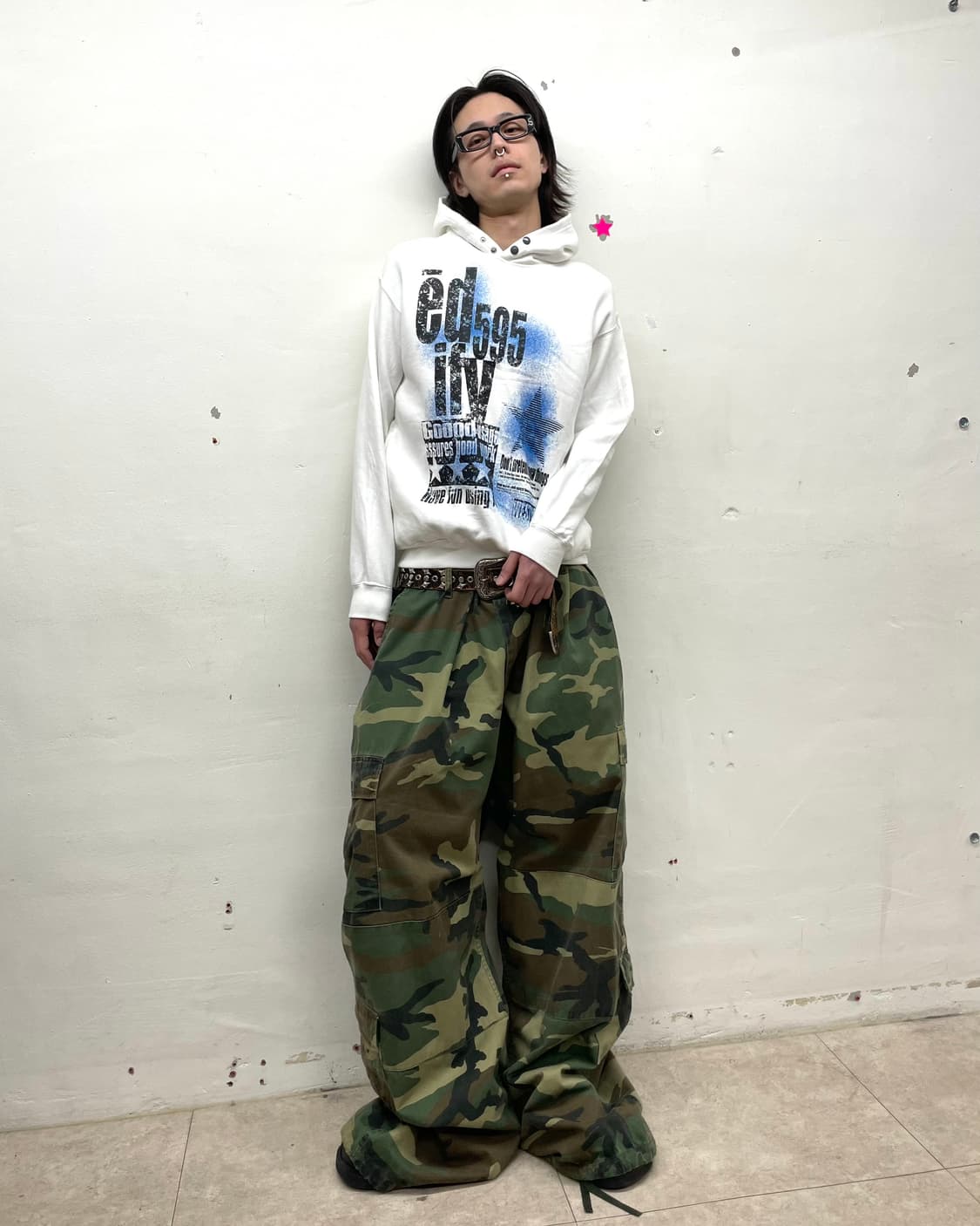 Retro Star White Hoodie 상품이미지5