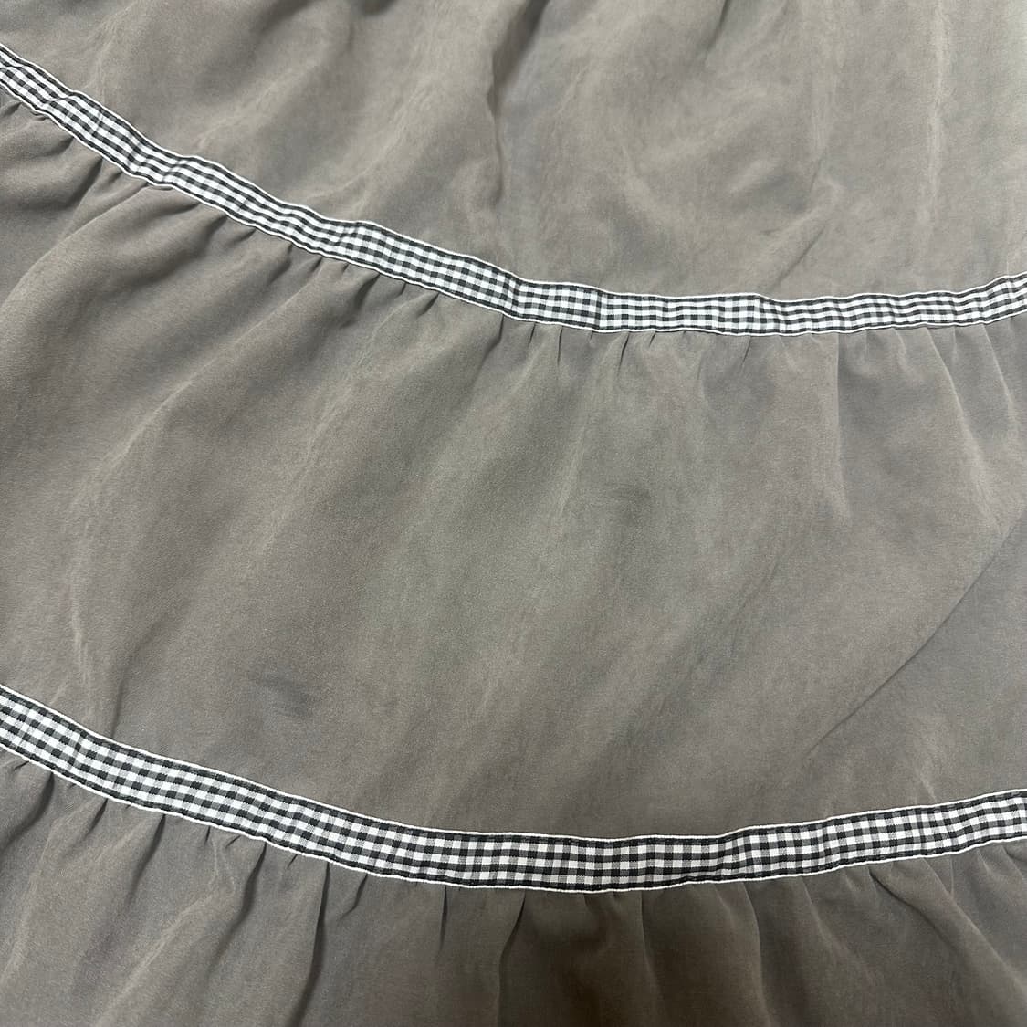 에이이에이이 미디 스커트 브라운 상품이미지4