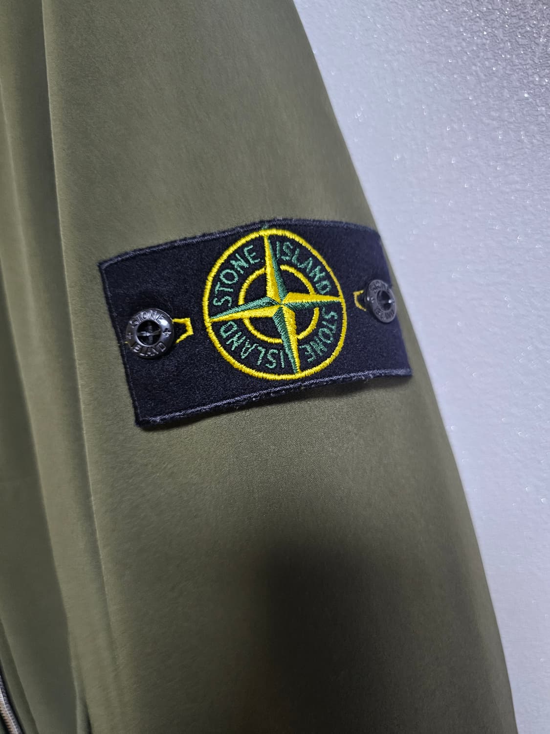 스톤아일랜드 소프트쉘 상품이미지2