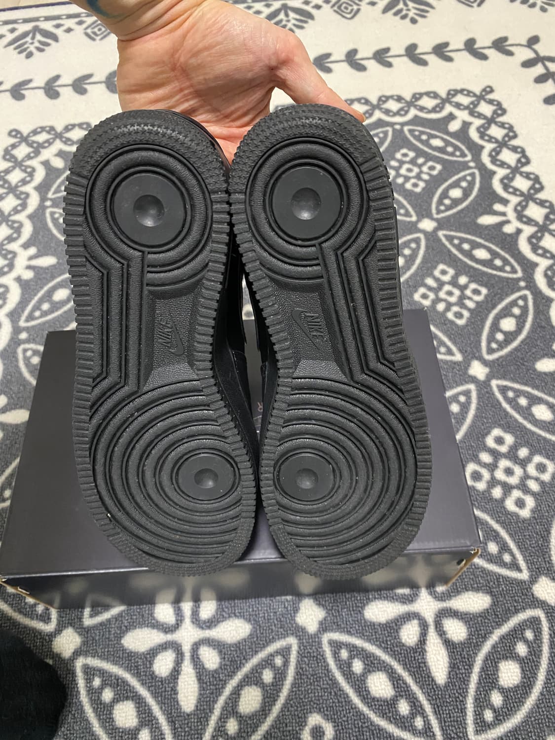 (255)에어포스1 프리미엄 올블랙 상품이미지5