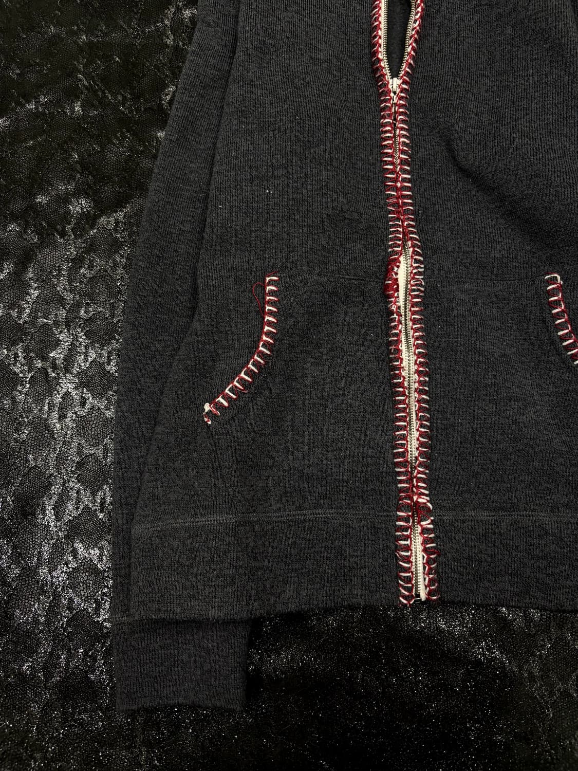 “M.f” Minimal Mood Red Stitch Detail Hoo 상품이미지2