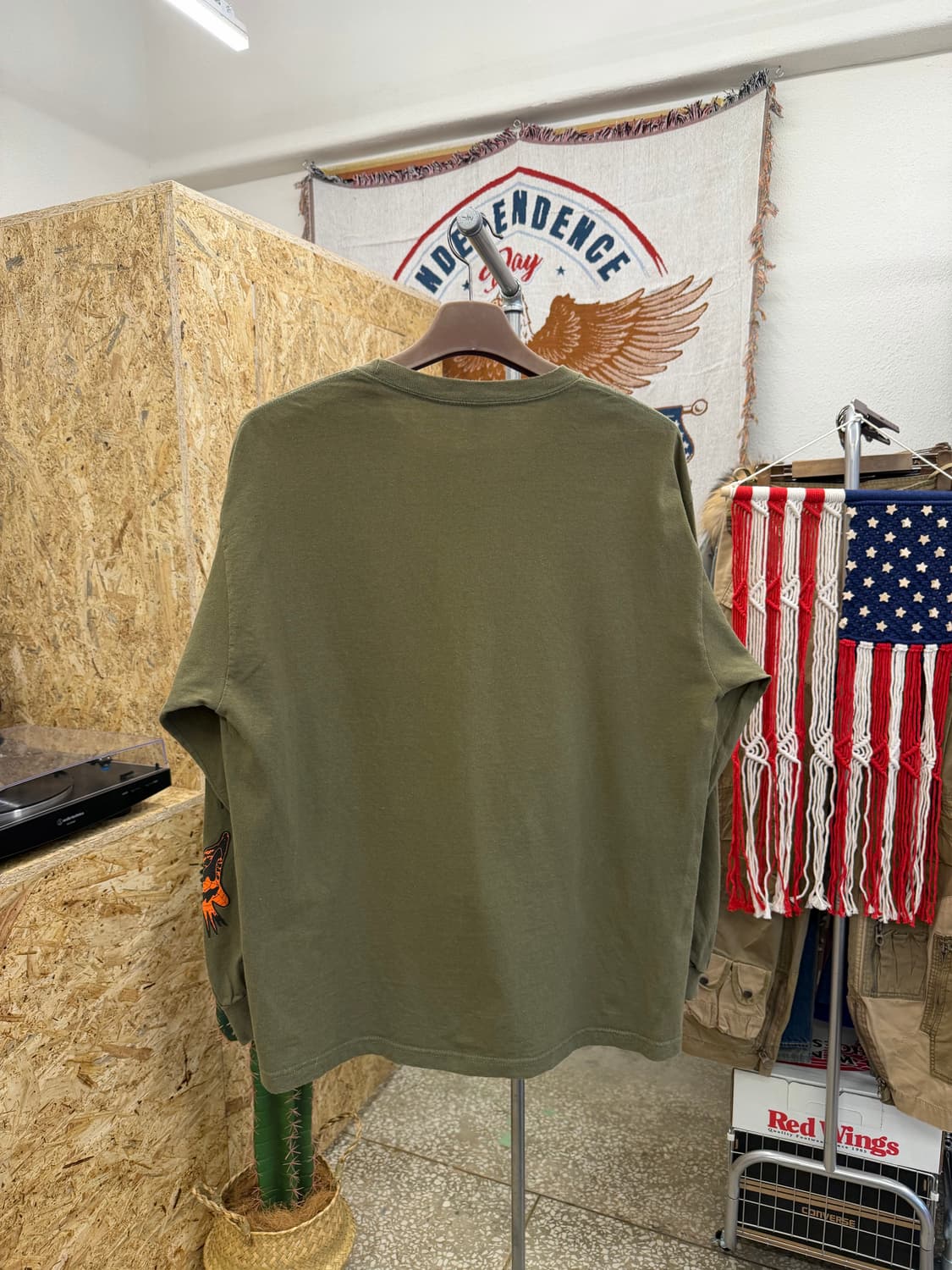 퍼블릭 트윅 긴팔티셔츠 상품이미지3