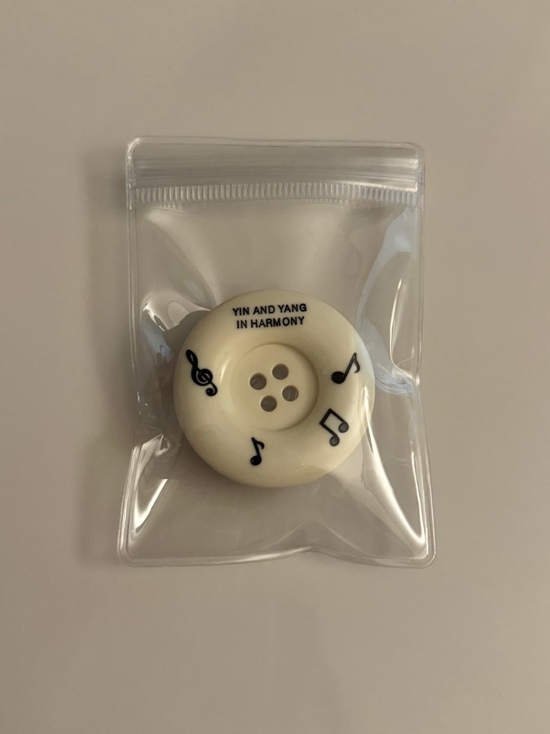 인앤양인하모니 그립톡 아이보리 팝업 상품이미지1